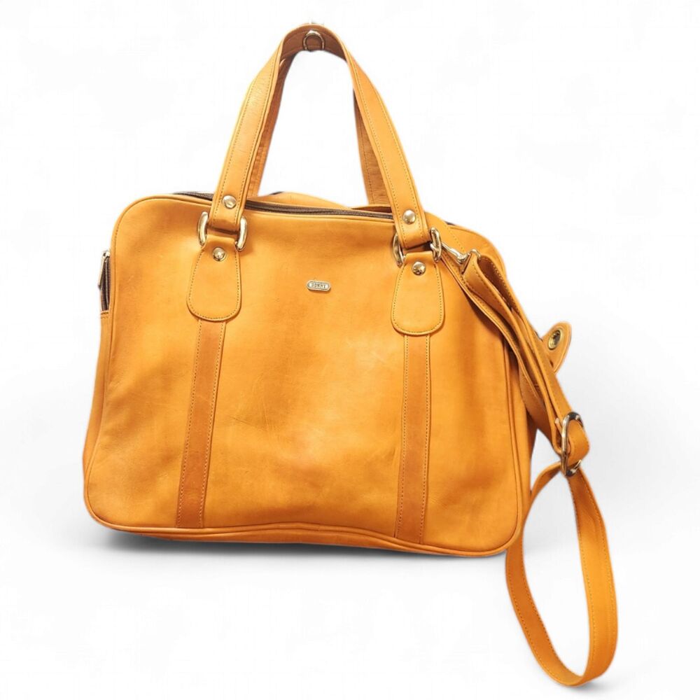 Vintage Bonny Leather Shoulder Travel Bag - Tan - 3 Compartments, Patina Leather